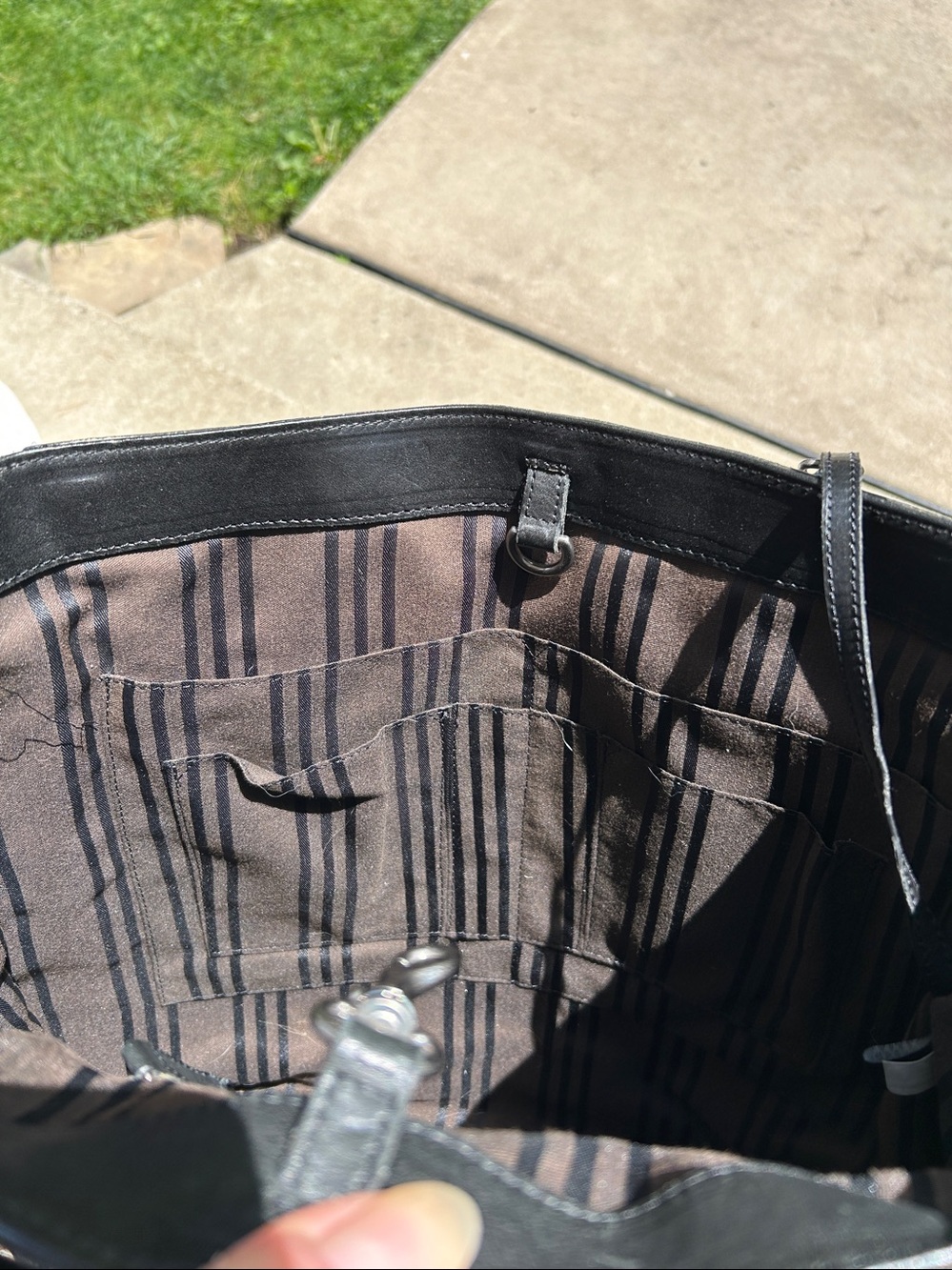 Frye leather tote - Picture 7 of 8